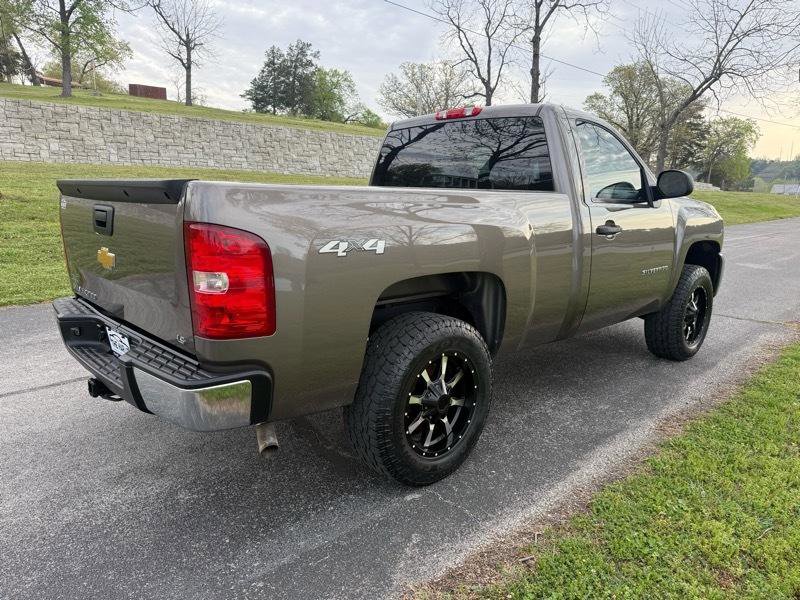 Used 2012 Chevrolet Silverado 1500 W/T w/ LS Package image 7