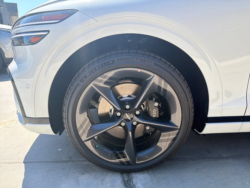 New 2026 Genesis GV70 2.5T Sport Prestige AWD/4WD image 15