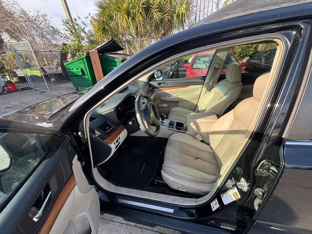 Used 2013 Subaru Outback 2.5i Limited w/ Moonroof Pkg image 12