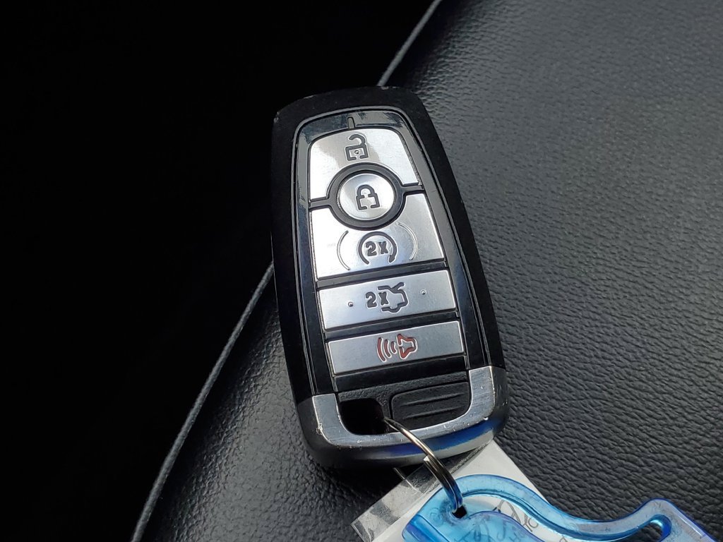 Used 2019 Ford Edge SEL w/ Equipment Group 201A AWD/4WD image 30