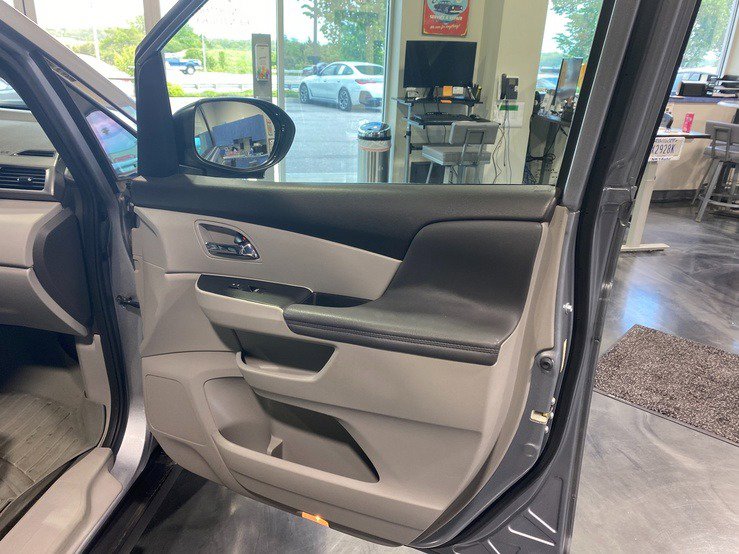 Used 2016 Honda Odyssey SE image 22