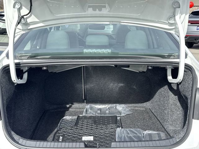 New 2026 Volkswagen Jetta SE image 10