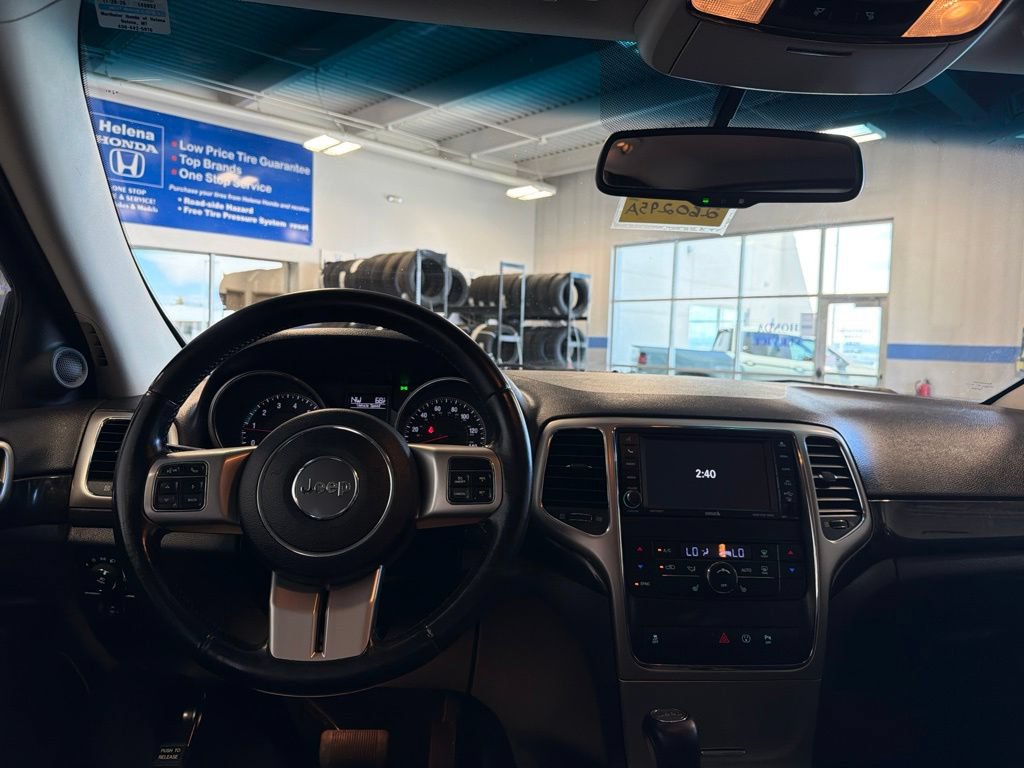 Used 2013 Jeep Grand Cherokee Laredo AWD/4WD image 10