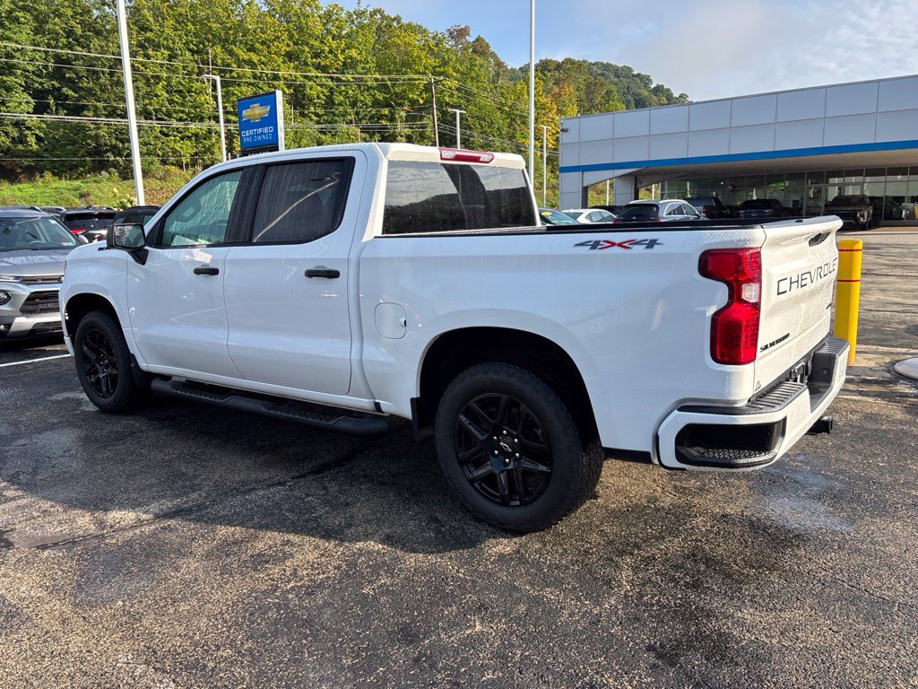 Certified 2024 Chevrolet Silverado 1500 Custom w/ Turbomax Blackout Package AWD/4WD image 4