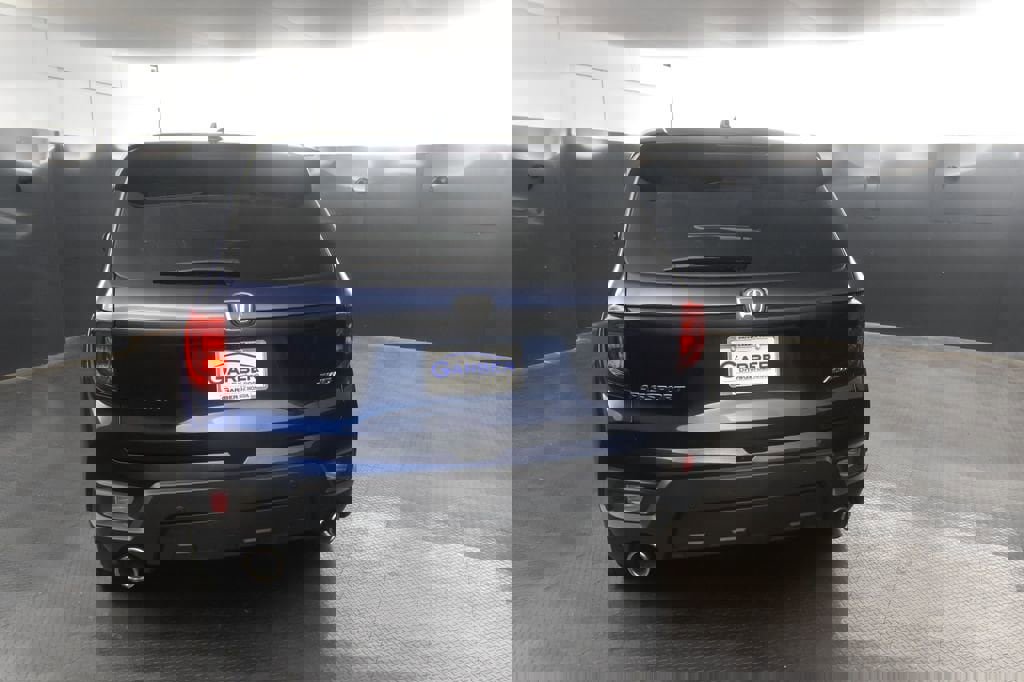 Used 2023 Honda Passport EX-L image 5
