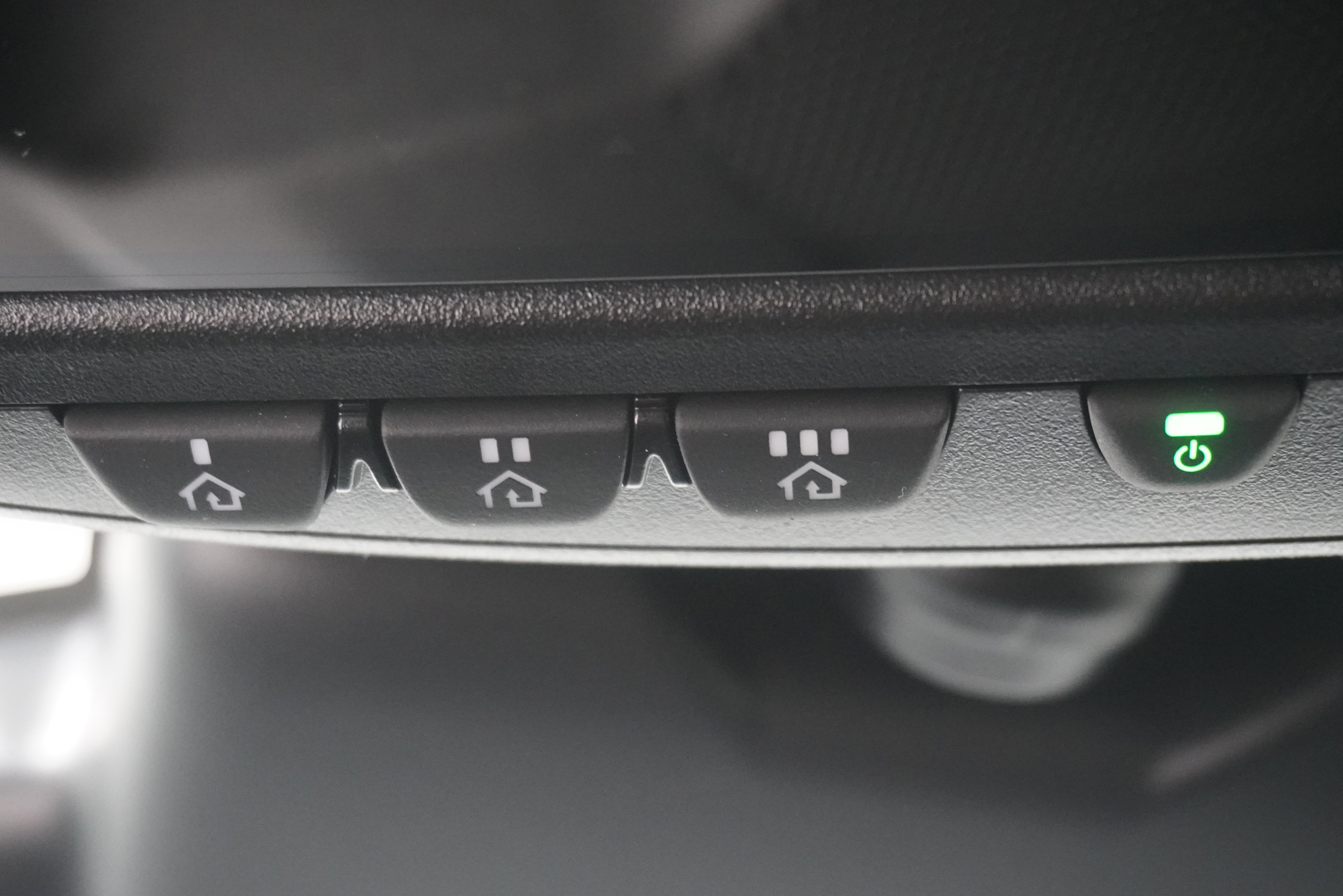 Used 2024 Subaru Crosstrek 2.5i Sport AWD/4WD image 23