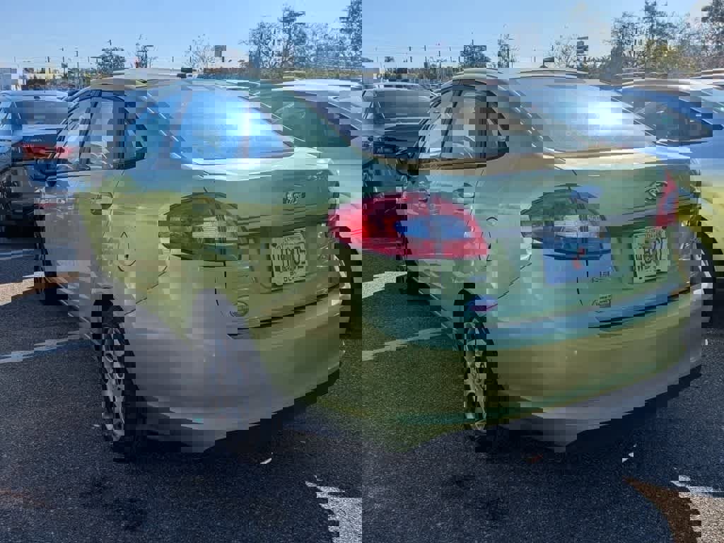 Used 2011 Ford Fiesta SEL image 2