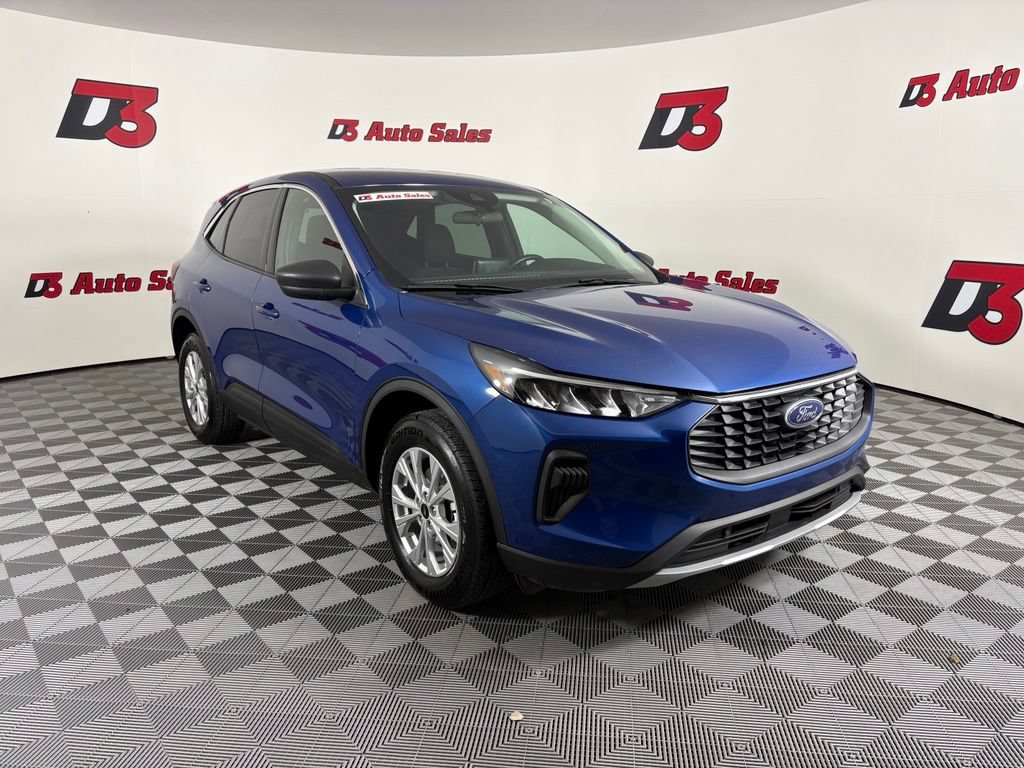Used 2023 Ford Escape Active AWD/4WD image 10