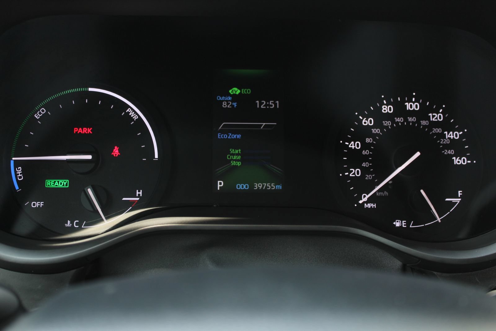 Used 2024 Toyota Sienna XLE FWD image 18
