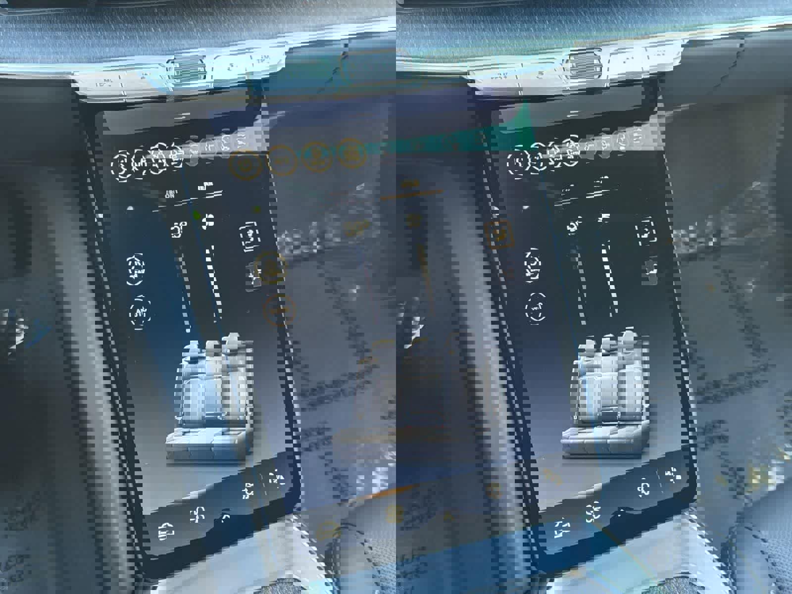 Used 2024 Lucid Air Pure image 15