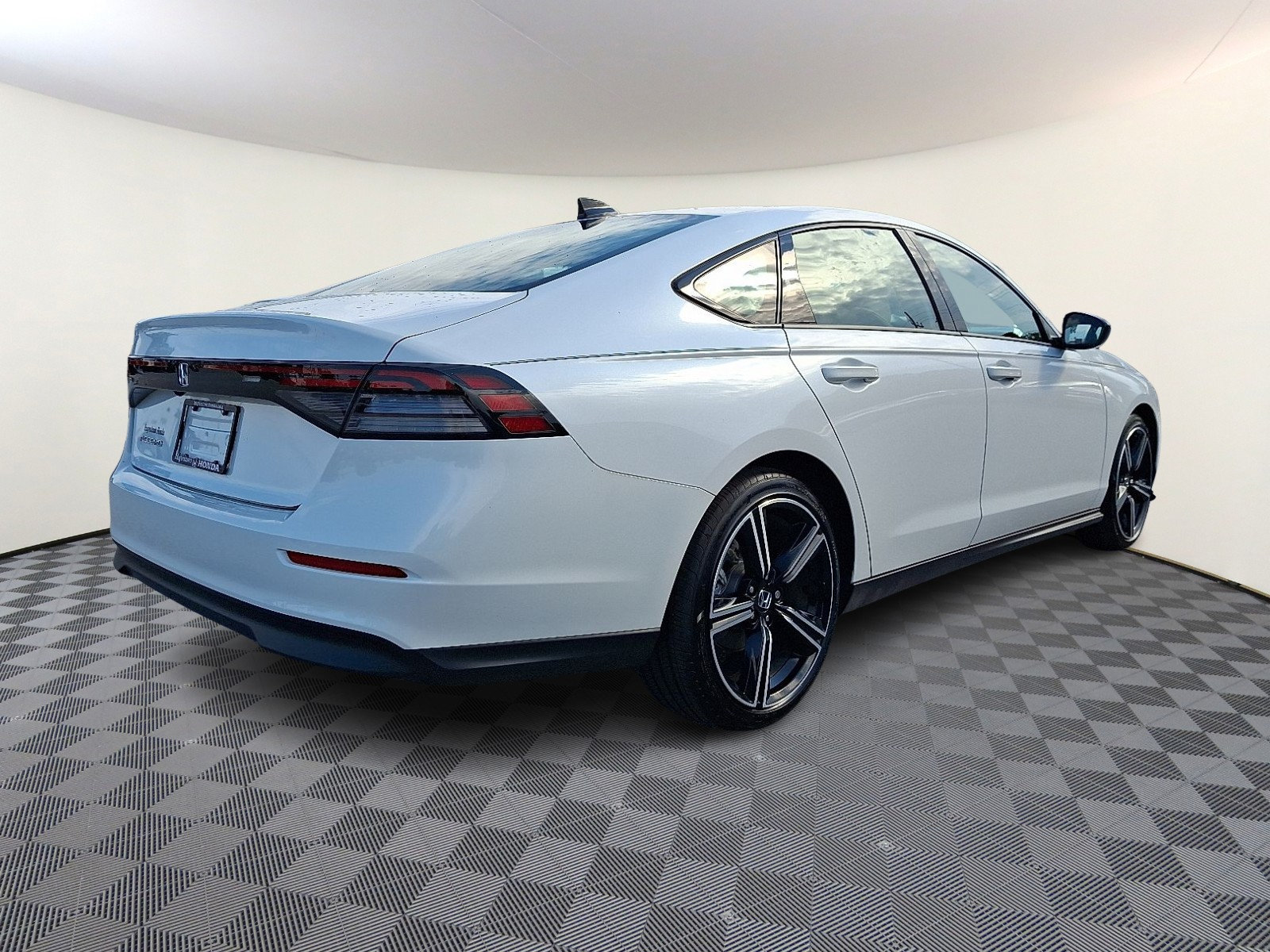Used 2026 Honda Accord SE image 6