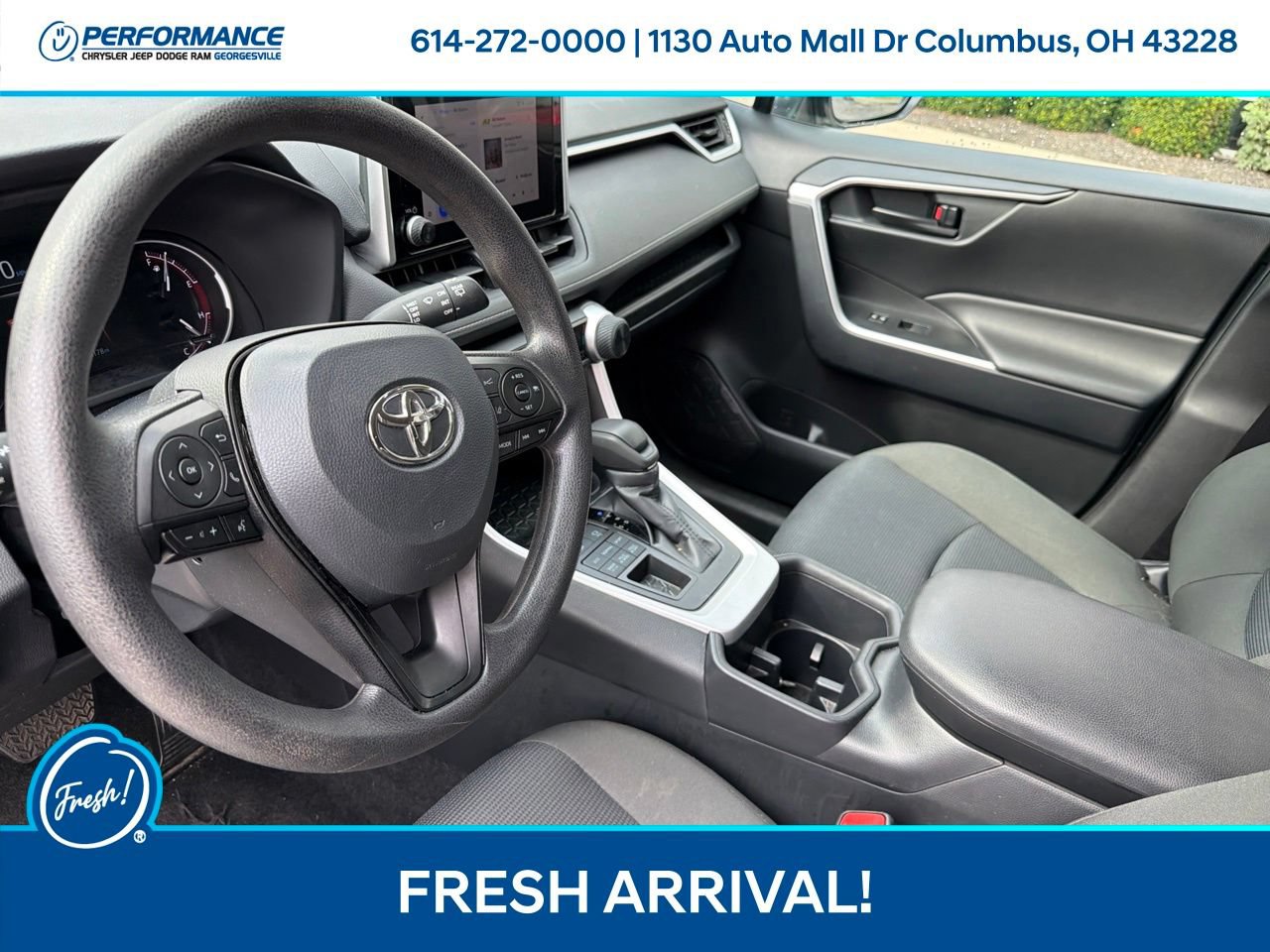 Used 2025 Toyota RAV4 LE AWD/4WD image 12