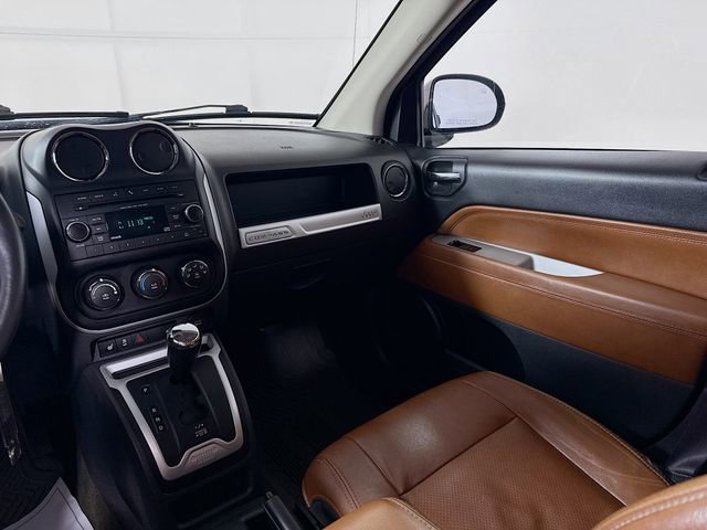 Used 2016 Jeep Compass High Altitude image 24