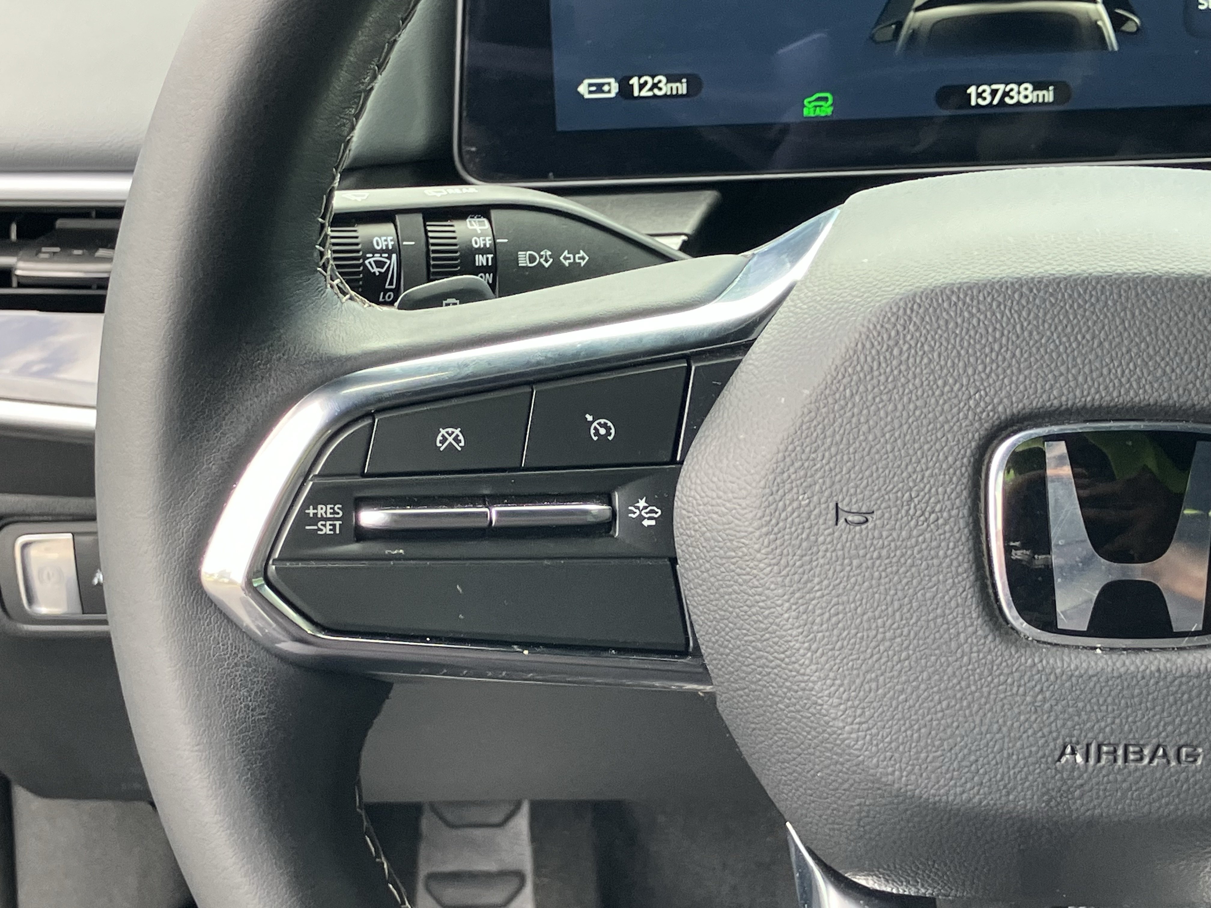 Used 2024 Honda Prologue Touring image 21