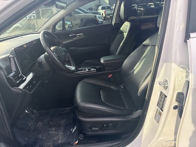 Used 2023 Kia Sportage EX image 9