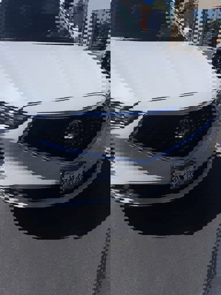 Used 2023 Acura MDX FWD w/ Technology Package image 5