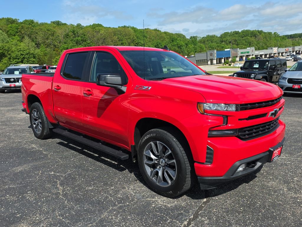 Used 2020 Chevrolet Silverado 1500 RST AWD/4WD image 2