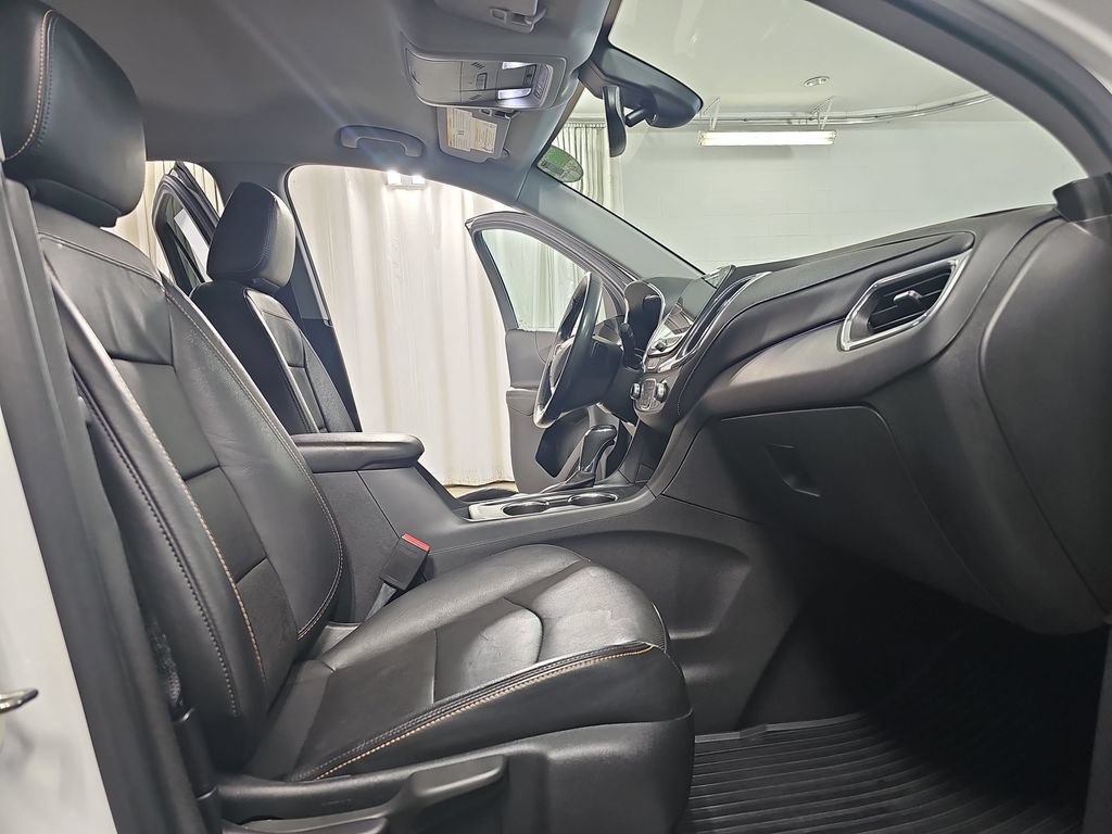 Used 2020 Chevrolet Equinox Premier FWD image 13