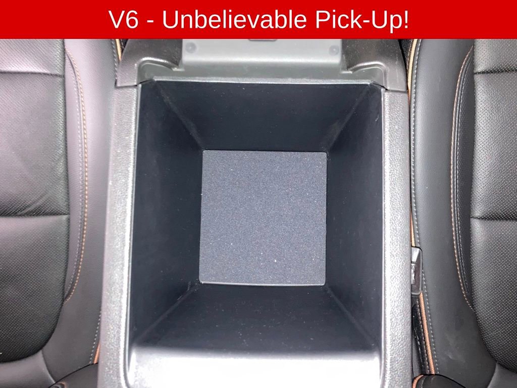 Used 2023 GMC Acadia AT4 w/ GMC Pro Grade Package image 11