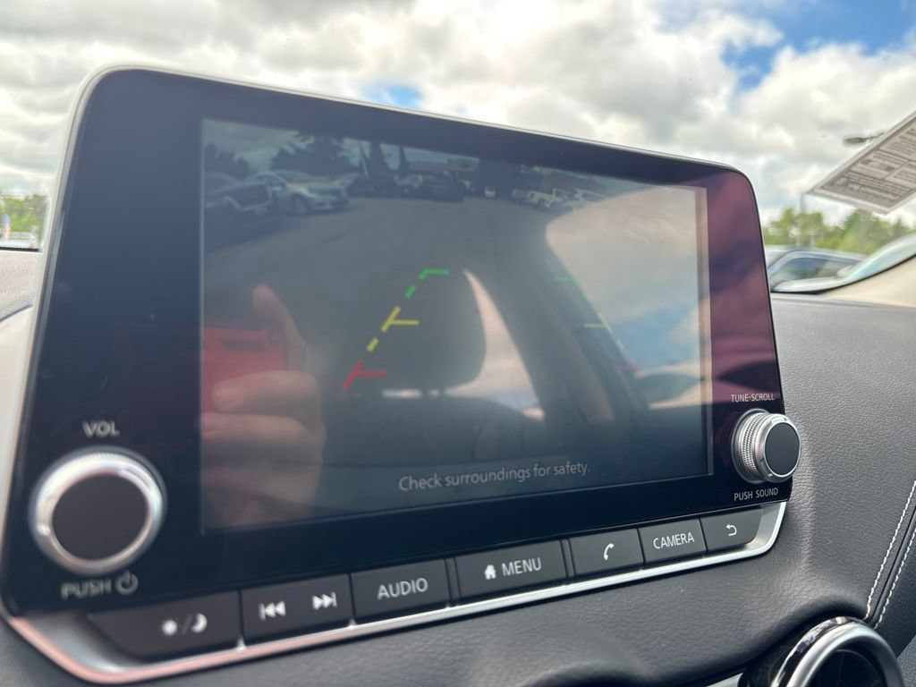 Used 2022 Nissan Sentra SV w/ Electronics Package FWD image 23