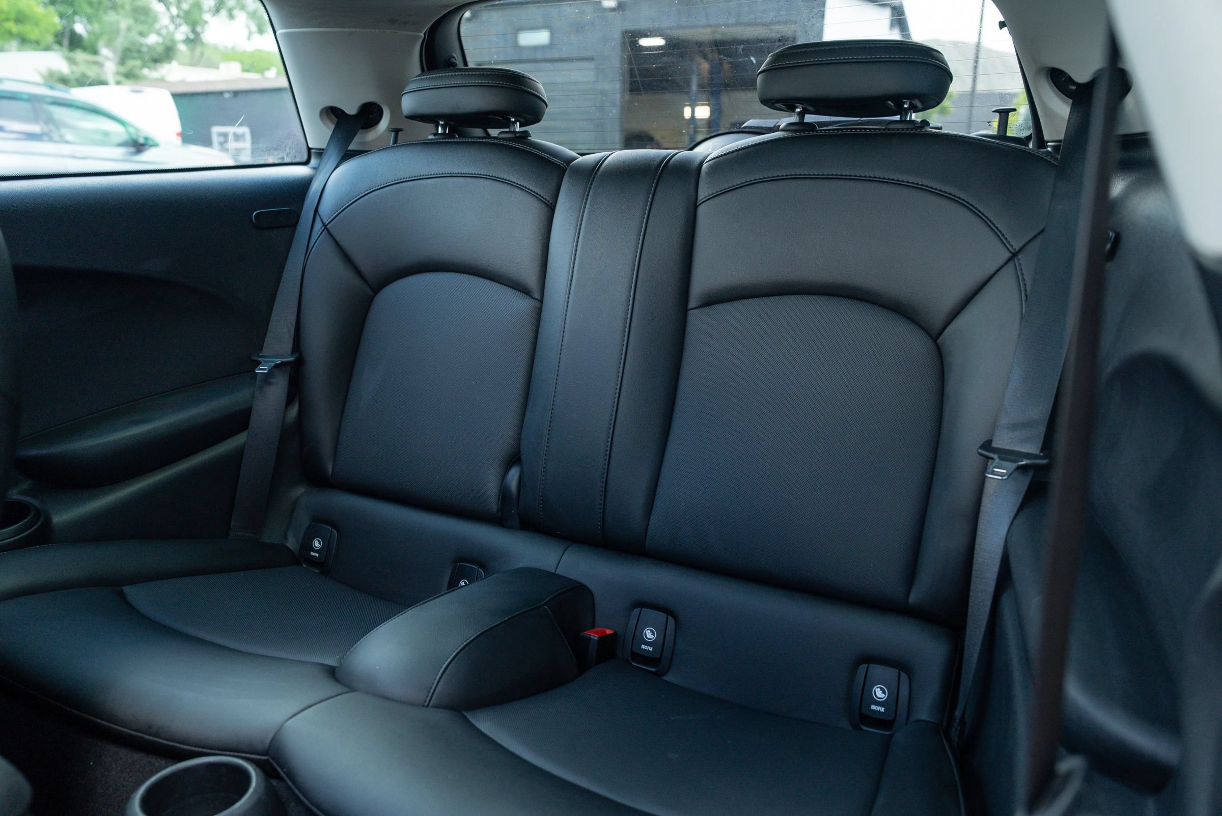 Used 2020 MINI Cooper 2-Door Hardtop FWD image 18