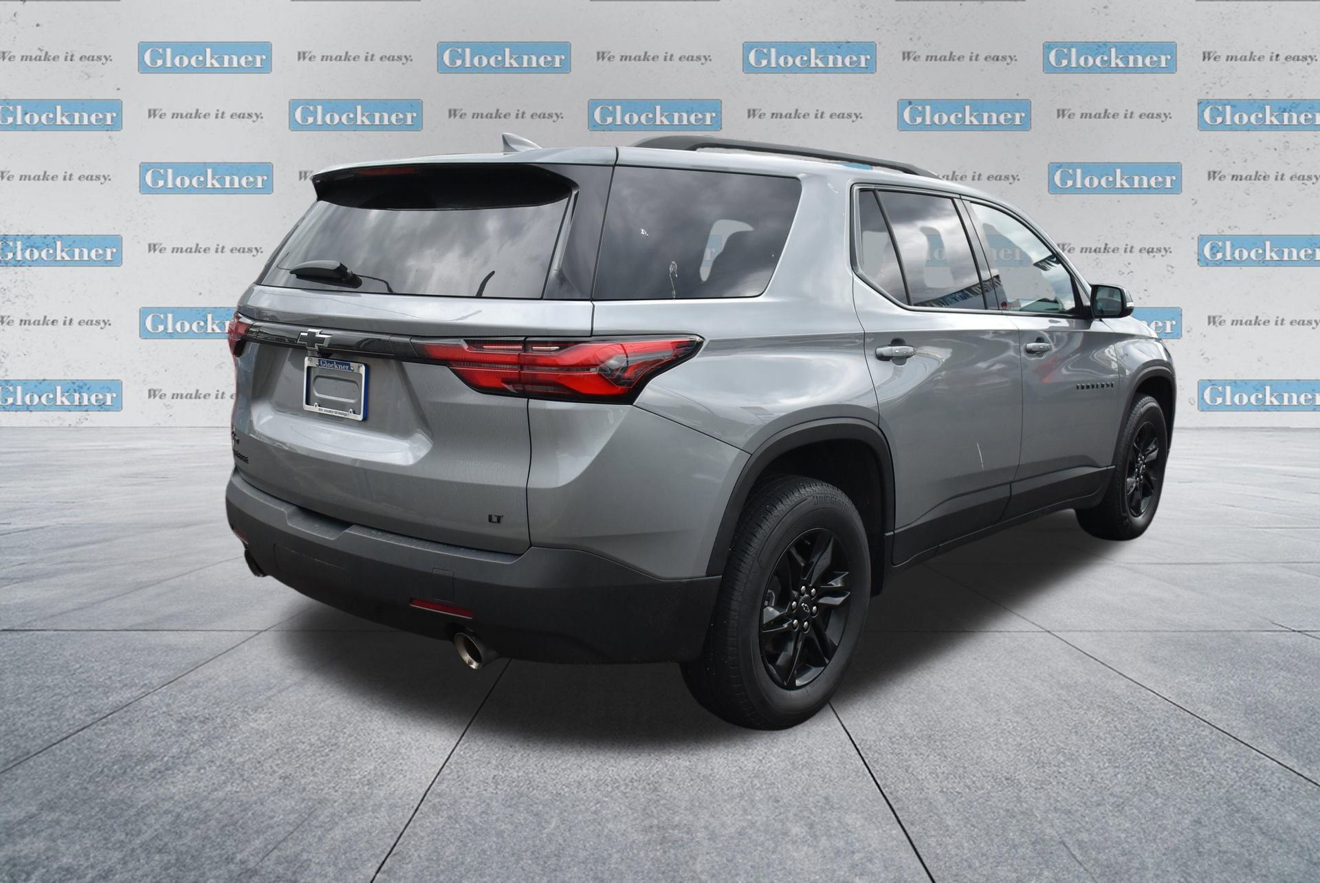 Used 2023 Chevrolet Traverse LT FWD image 6