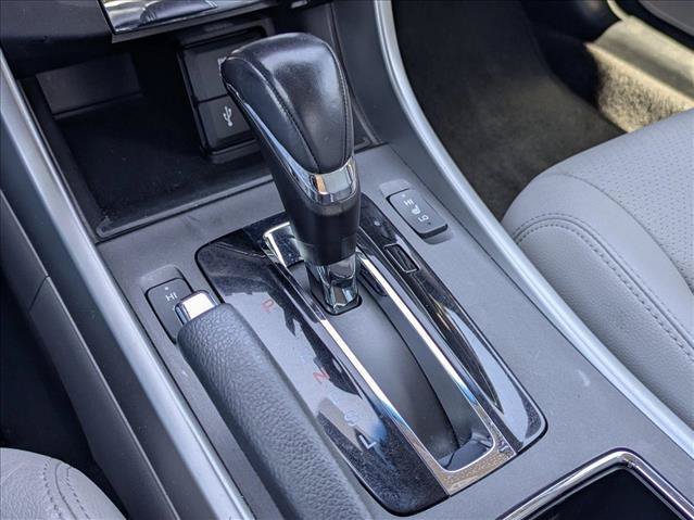 Used 2015 Honda Accord EX-L image 12