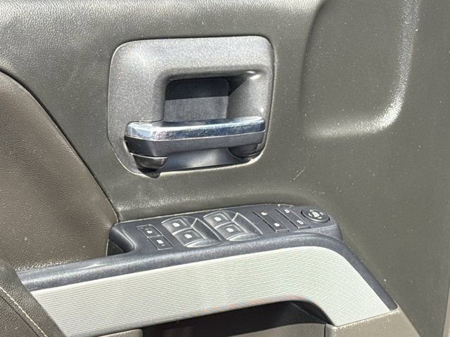 Used 2018 Chevrolet Silverado 1500 LT w/ All Star Edition image 16