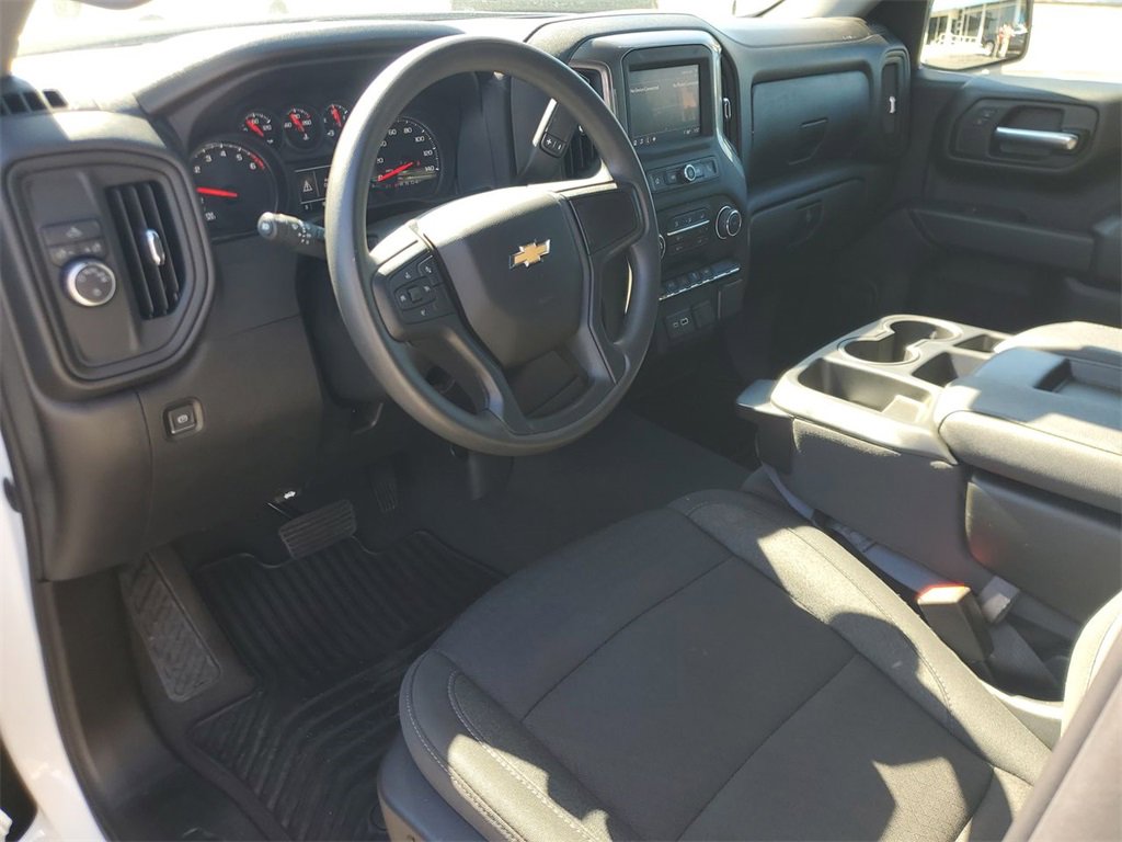 Certified 2024 Chevrolet Silverado 1500 Custom image 10