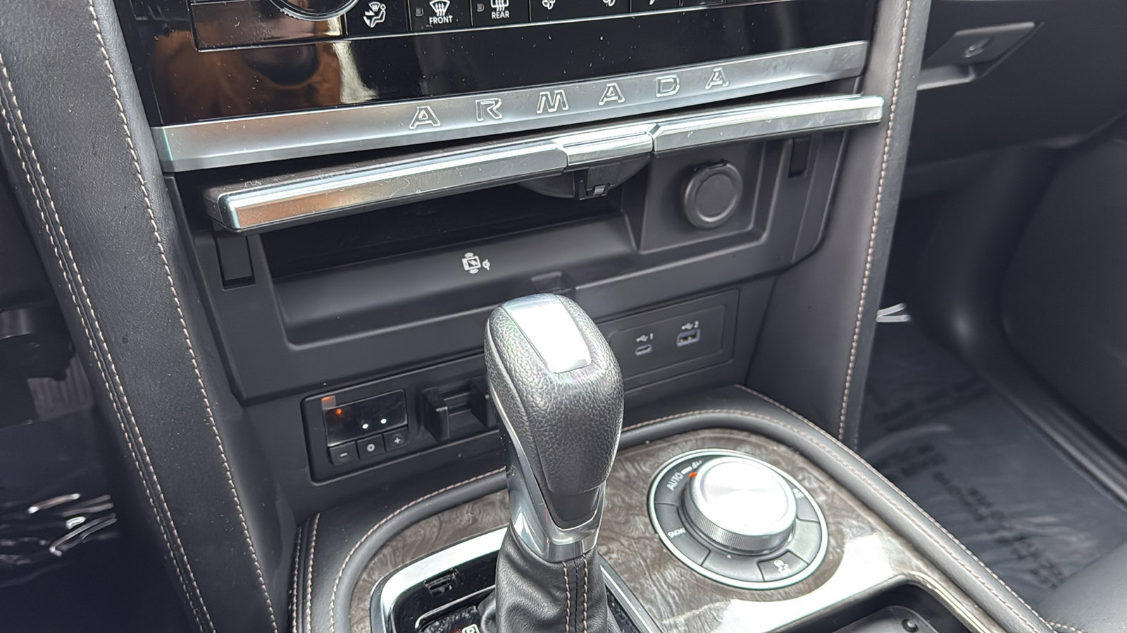 Used 2022 Nissan Armada Platinum image 23