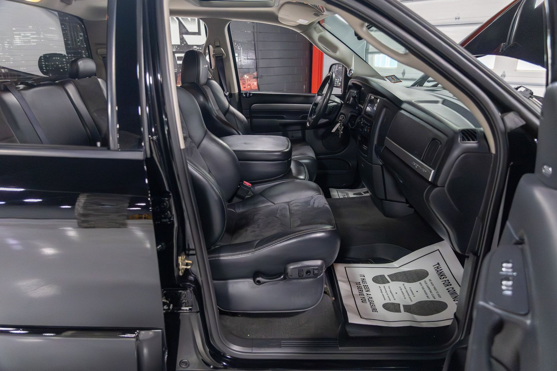 Used 2005 Dodge Ram 1500 Truck 2WD Quad Cab image 37