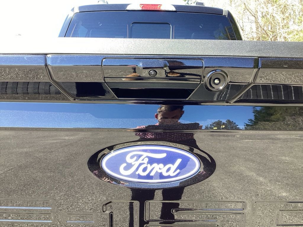 New 2025 Ford F150 Lariat w/ Equipment Group 501A Mid AWD/4WD image 11