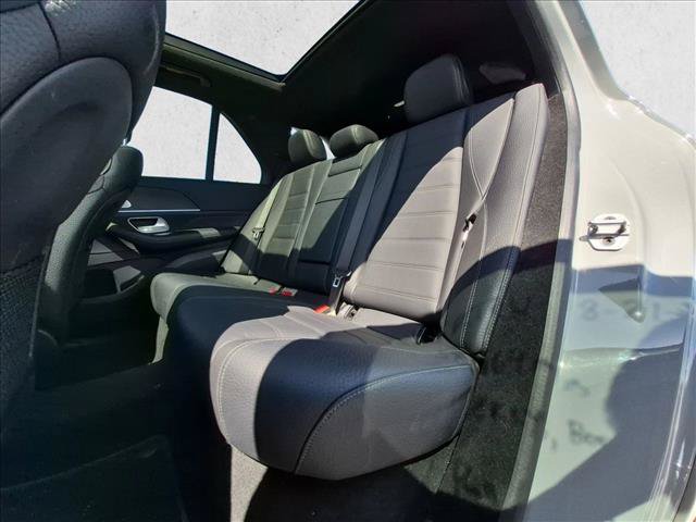 Used 2024 Mercedes-Benz GLE 450 4MATIC image 16