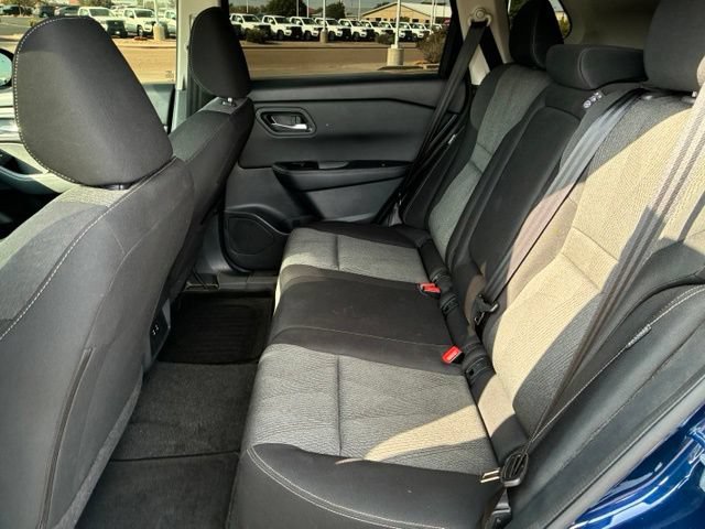 Certified 2025 Nissan Rogue SV FWD image 14