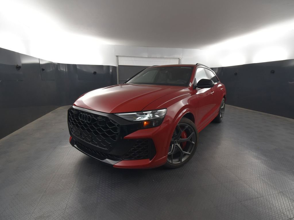 New 2025 Audi RS Q8 performance