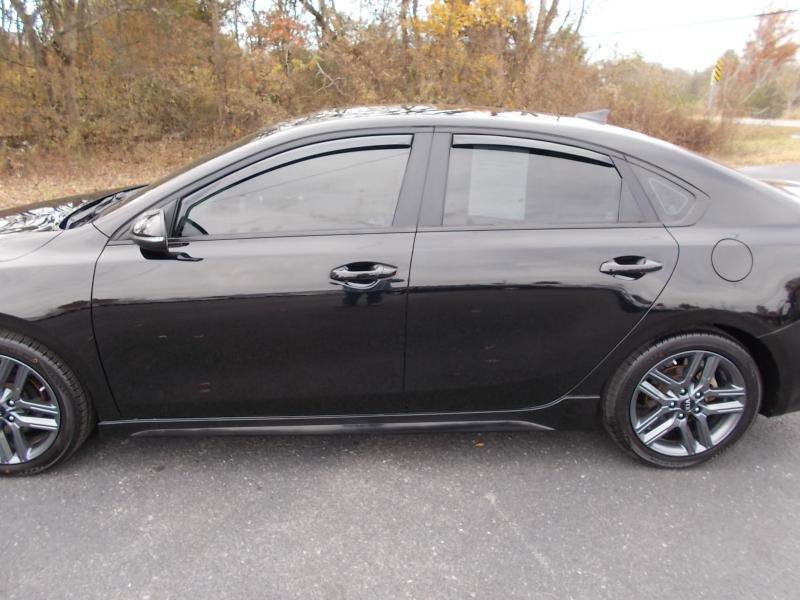 Used 2020 Kia Forte GT-Line w/ GT-Line Premium Package FWD image 6