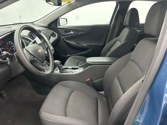 Used 2024 Chevrolet Malibu LT image 24