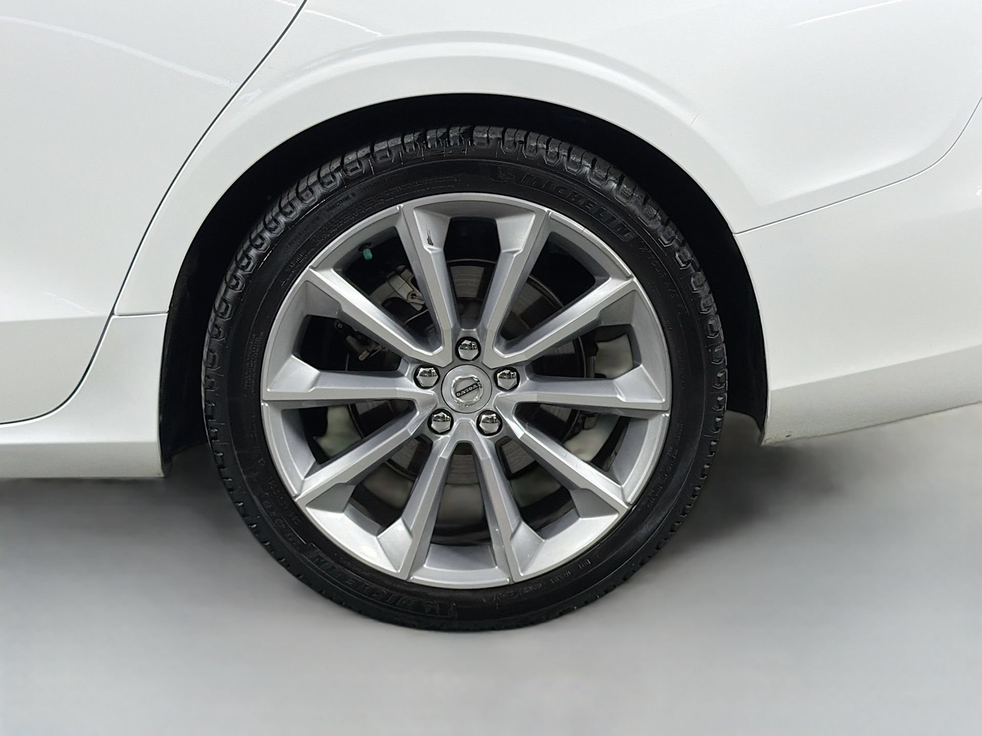 Used 2020 Volvo S60 T5 Momentum FWD image 29