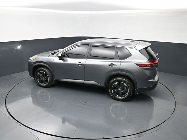 Certified 2024 Nissan Rogue SV FWD image 16