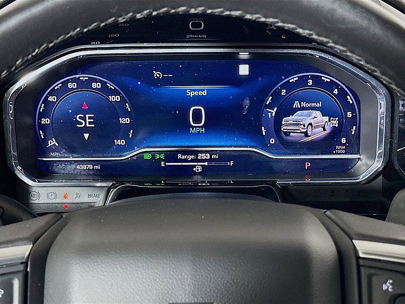 Used 2022 Chevrolet Silverado 1500 RST w/ Convenience Package II image 13