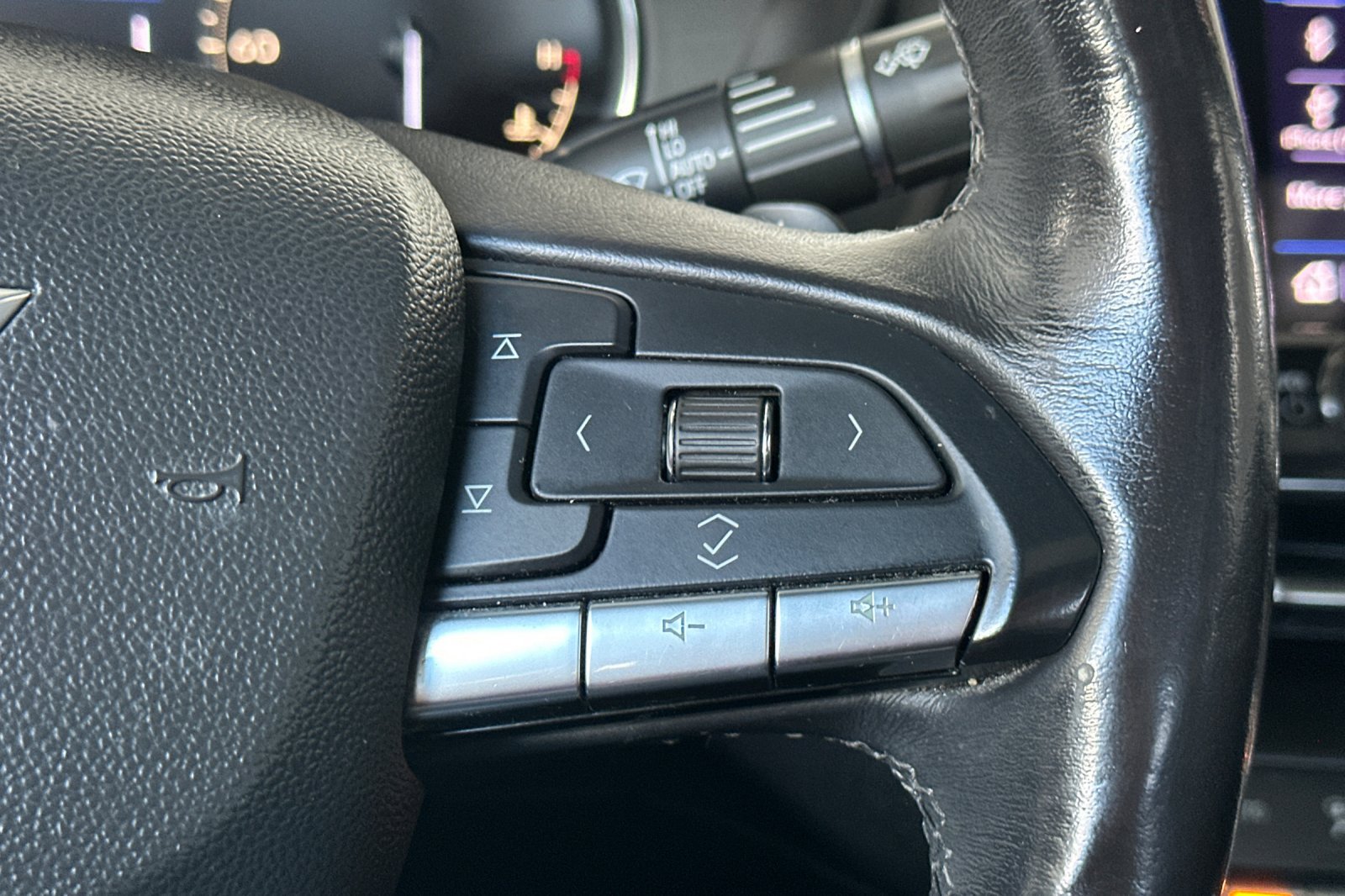 Certified 2020 Cadillac CT4 Premium Luxury RWD image 33