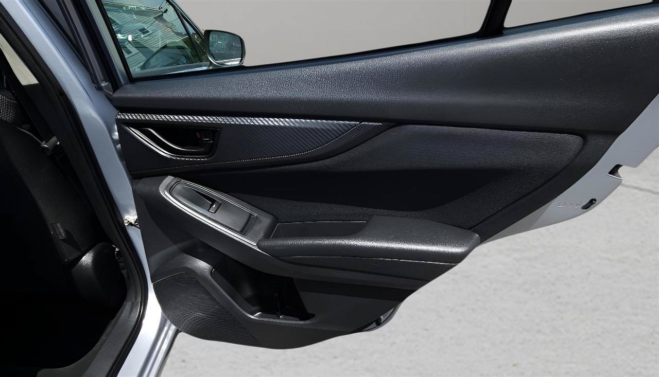 Used 2018 Subaru Impreza 2.0i Premium AWD/4WD image 25