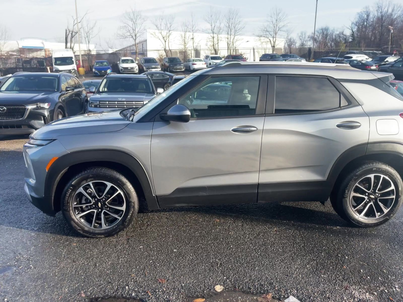 Used 2025 Chevrolet TrailBlazer LT image 9