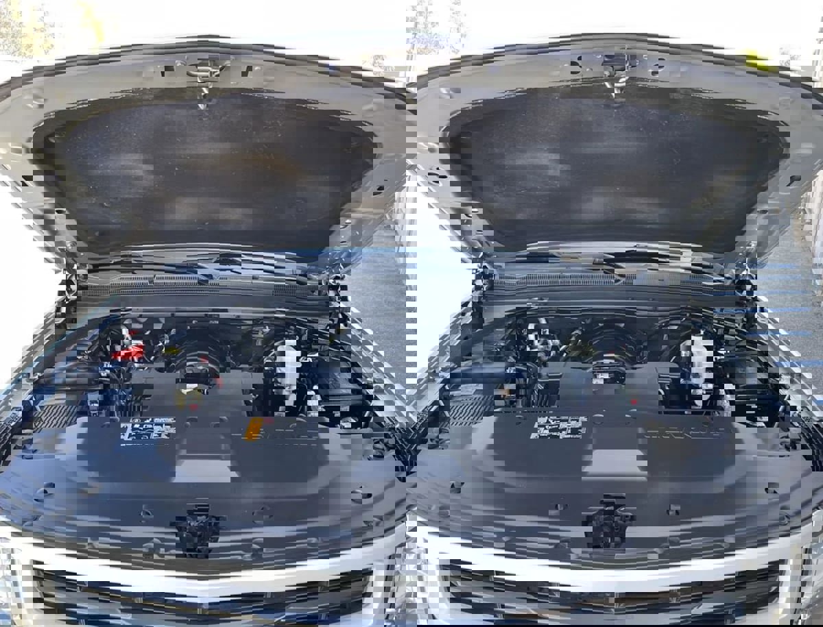 Used 2019 Chevrolet Tahoe Premier w/ RST 6.2L Performance Edition image 37