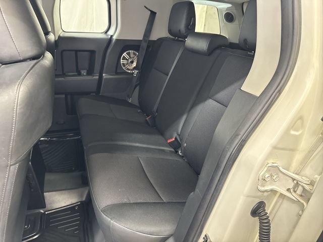 Used 2014 Toyota FJ Cruiser 4WD w/ Convenience Package image 12