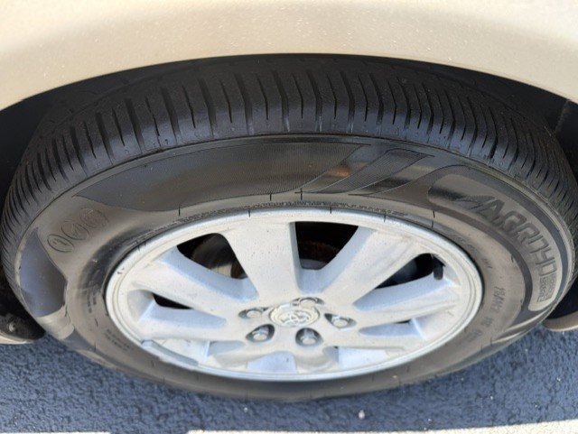 Used 2002 Toyota Camry LE FWD image 7