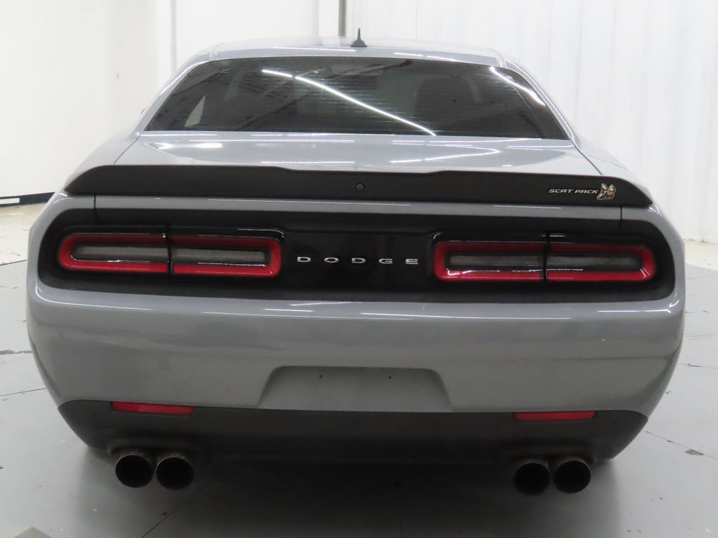Used 2021 Dodge Challenger R/T Scat Pack RWD image 4