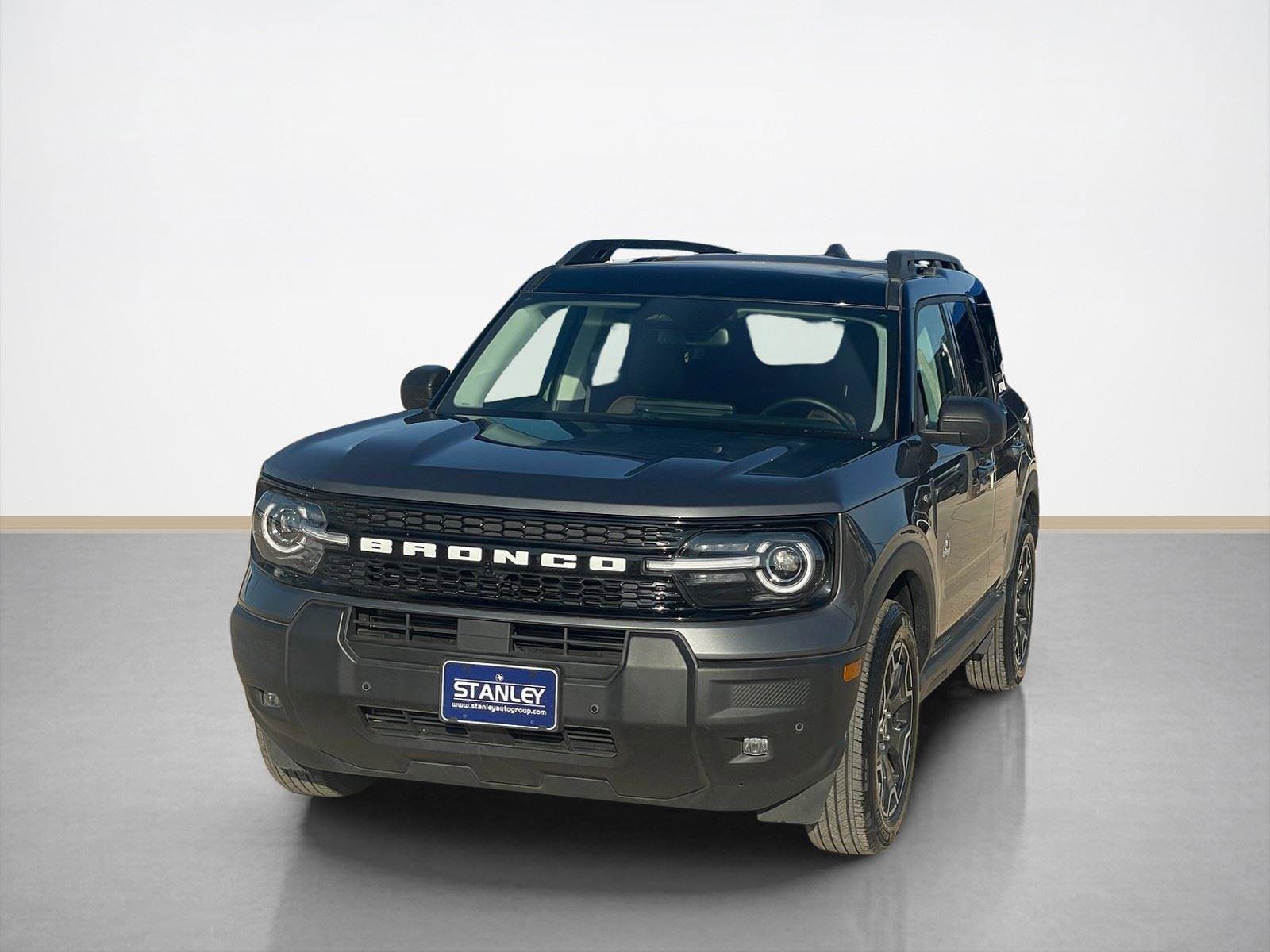 Used 2025 Ford Bronco Sport Outer Banks w/ Outer Banks Tech Package+ image 3