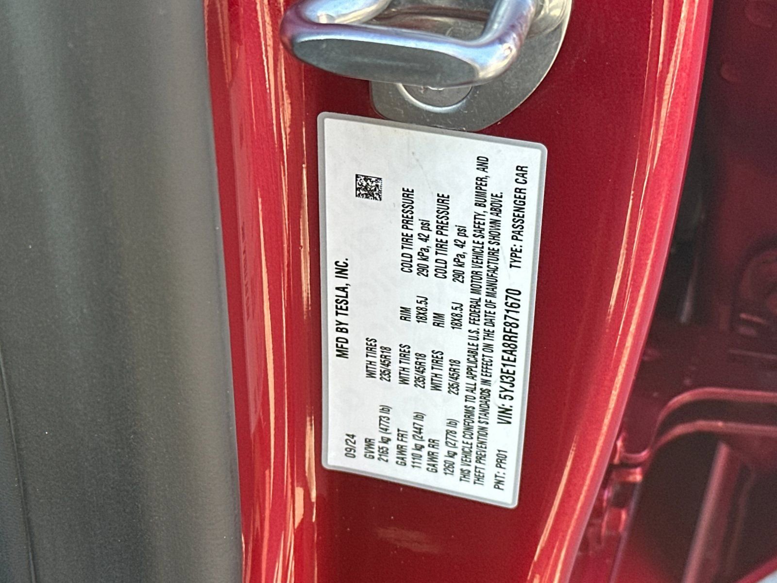 Used 2024 Tesla Model 3 Standard Range image 27