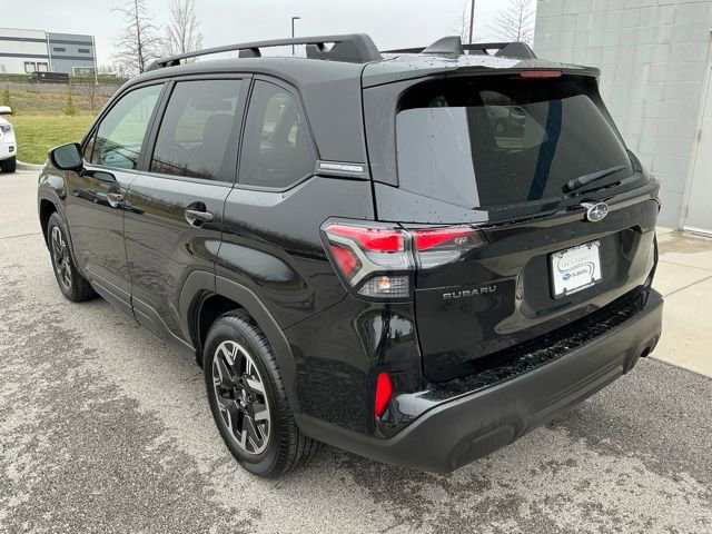 Certified 2025 Subaru Forester Premium image 2